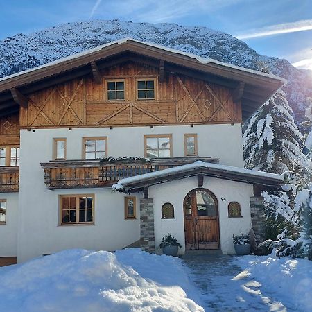 Foersterhaus Appartement Holzgau Buitenkant foto