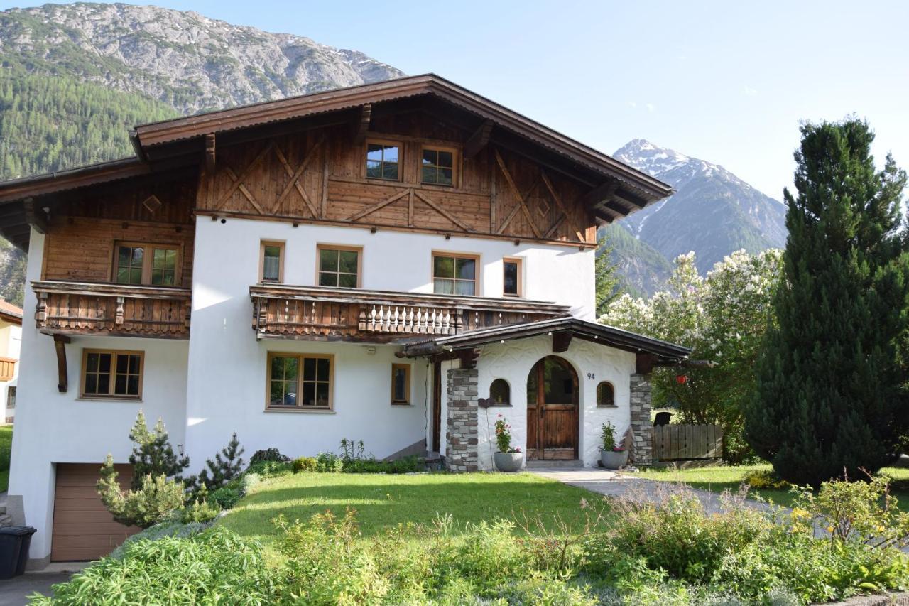 Foersterhaus Appartement Holzgau Buitenkant foto