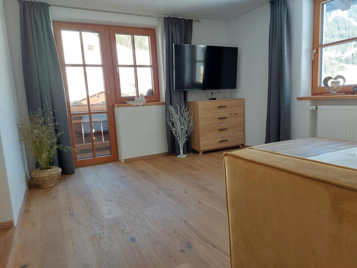 Foersterhaus Appartement Holzgau Buitenkant foto